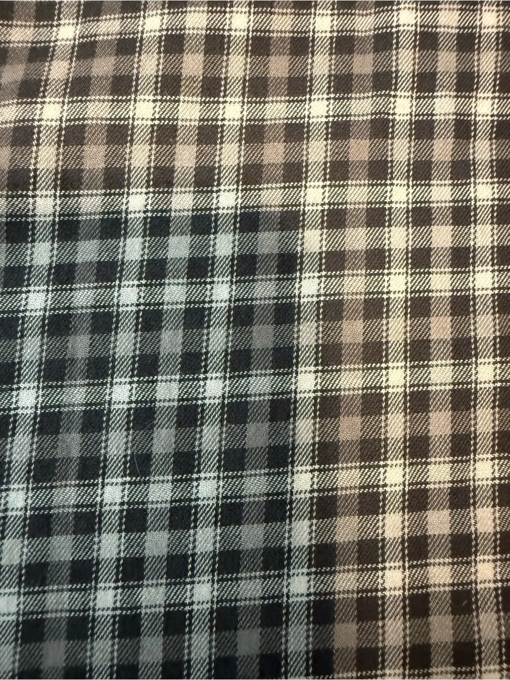 Old Navy Everyday Shirt Regular Fit Men’s Large Gray Plaid Long Sleeve Button